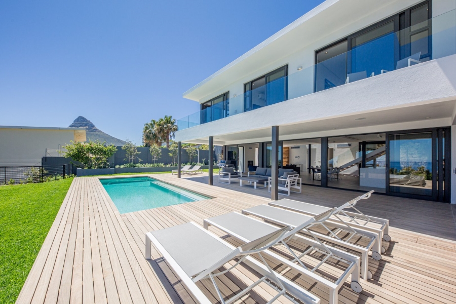 6 Bedroom Property for Sale in Camps Bay Western Cape